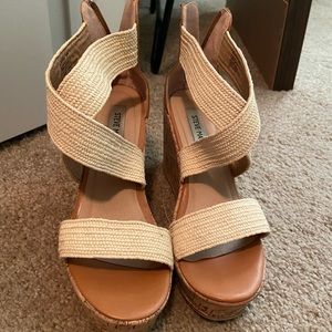 Steve Madden wedge